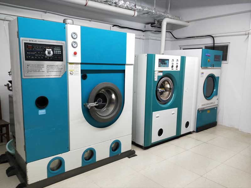 商業(yè)干洗機(jī)